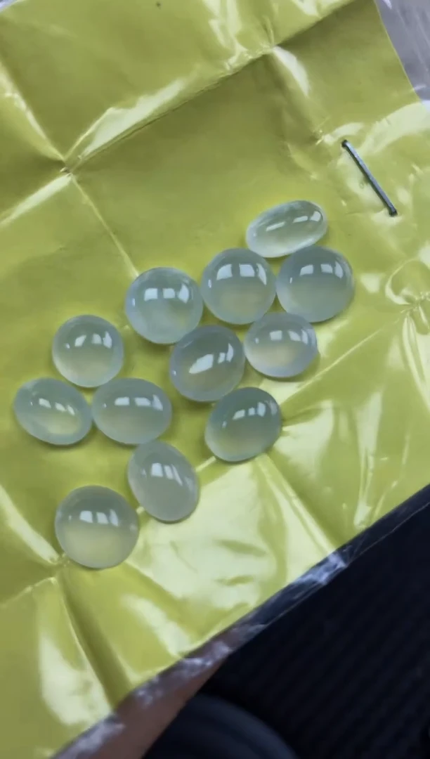 定制翡翠未镶嵌天然翡翠蛋面123