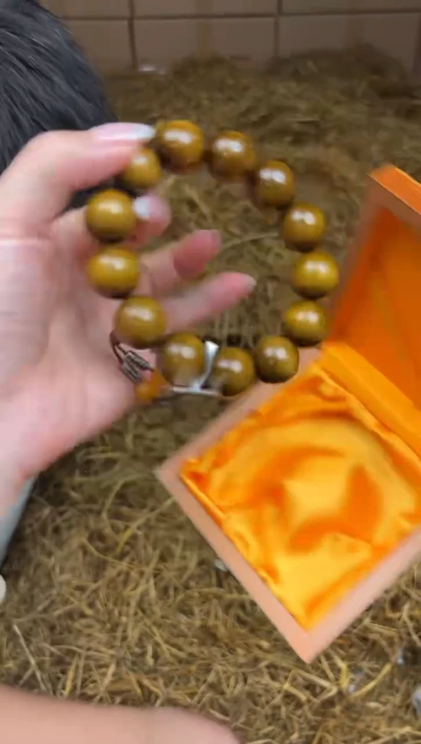 尚品精品手串《无礼盒》