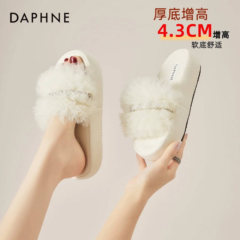 达芙妮2025夏季新款薄纱休闲女鞋厚底一字拖仙女风蕾丝网纱凉拖鞋