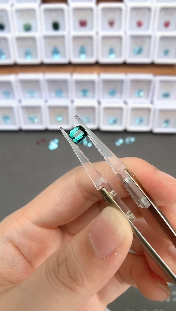 未镶嵌裸石定制碧玺0.85ct 10110