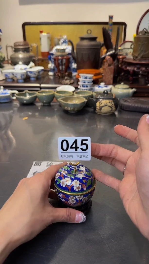 【闪购商品】摆件  注意：回流商品，默认有瑕。不退不换