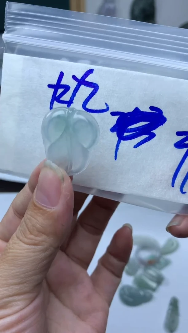 裸石翡翠开****3翡翠叶子