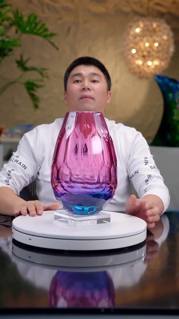 摆件金红蓝切面花器