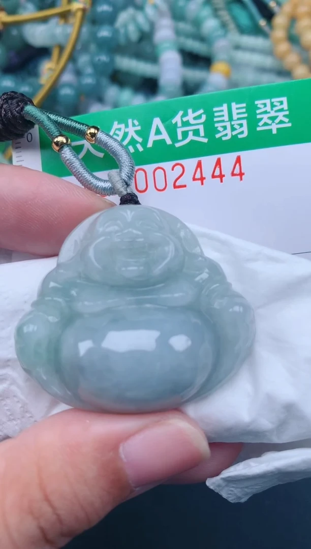 翡翠未镶嵌颈饰.0002444