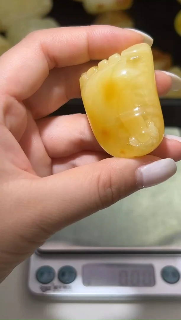裸石琥珀未镶嵌琥珀蜜蜡吊坠