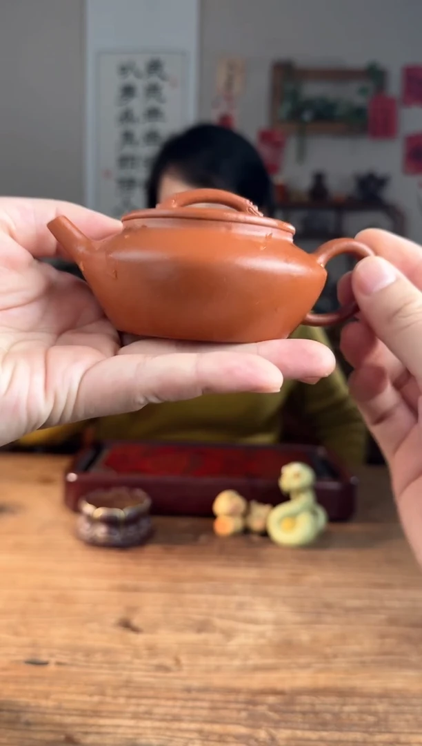 【闪购商品】紫砂茶壶云水间    红降坡