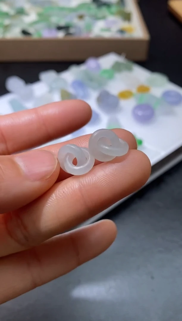 【闪购商品】定制翡翠未镶嵌翡翠毛货~