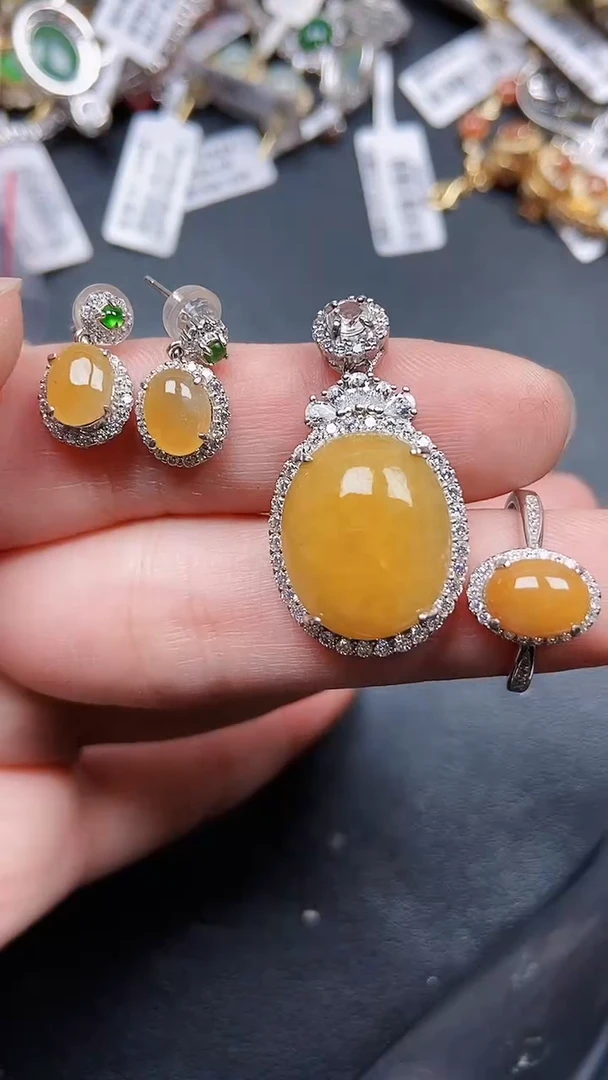 颈饰银S925镶嵌翡翠1844