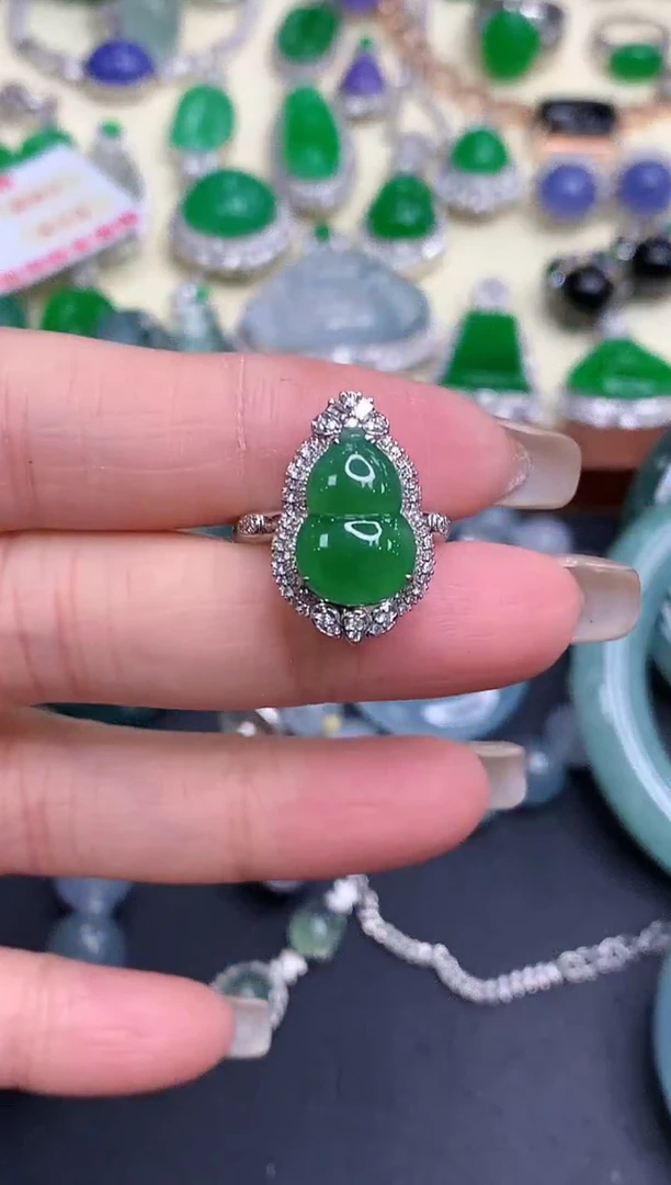 颈饰18K金镶嵌翡翠雪*454-中国好珍宝