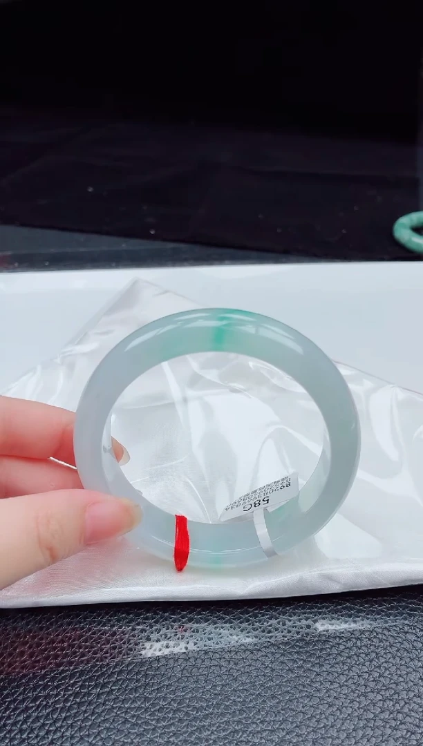 翡翠手镯未镶嵌缅甸天然翡翠A货手镯