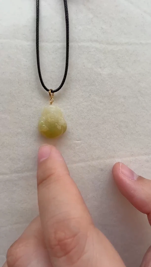 颈饰18K金镶嵌翡翠??挂件