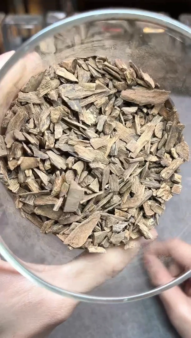 【闪购商品】沉香摆件2号马泥涝碎料2克多样性发货1份