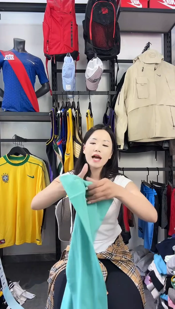 660编码 瑕疵款直播间过款为准 尺码·M