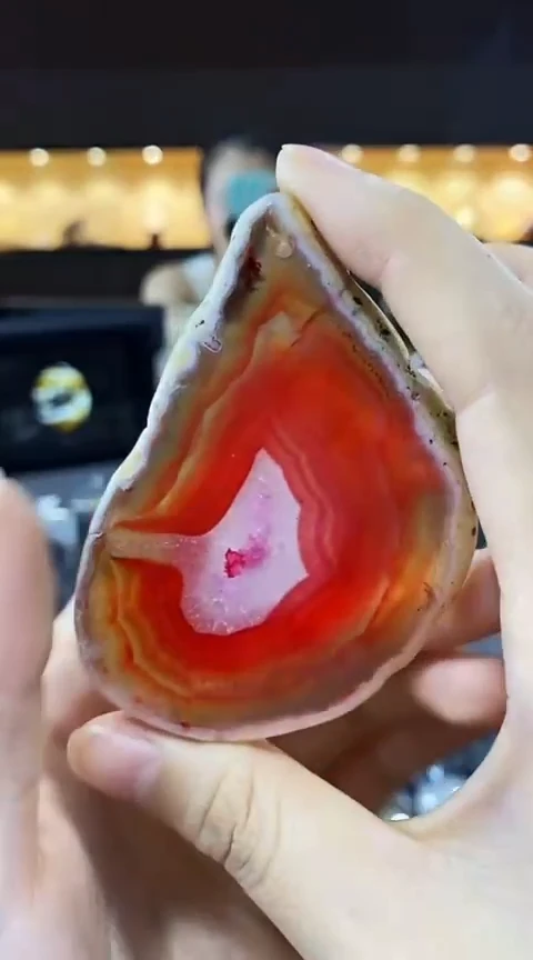 未镶嵌颈饰玛瑙/玉髓梦**里玛瑙