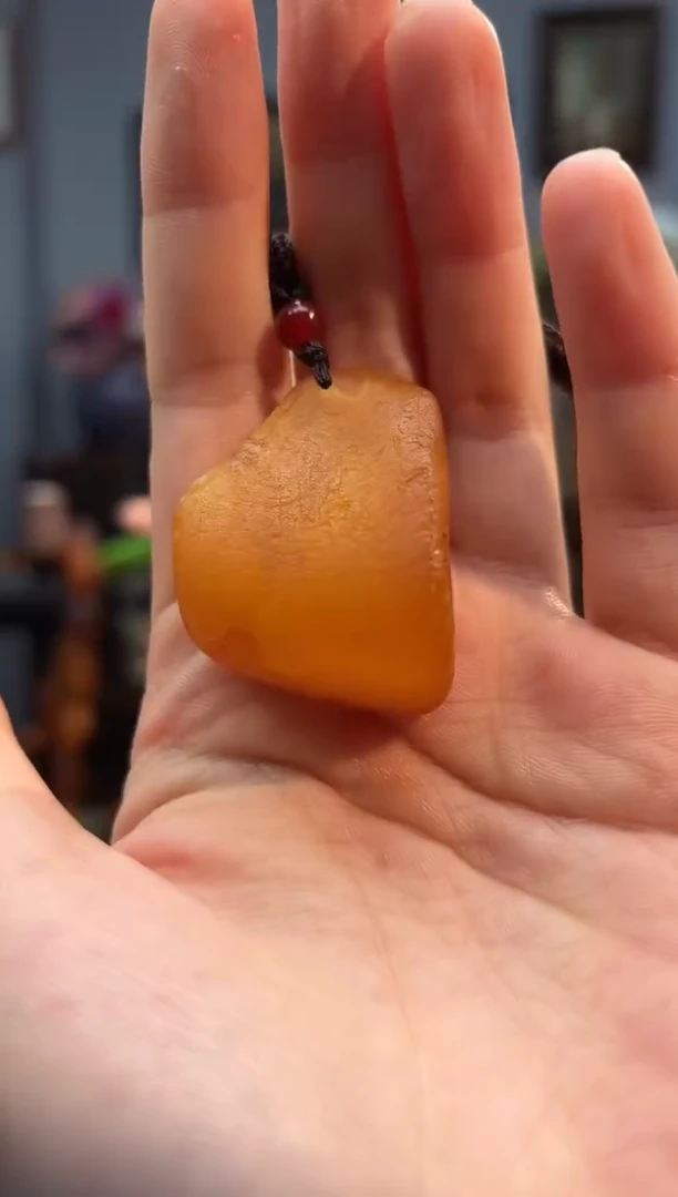 琥珀颈饰未镶嵌吊坠