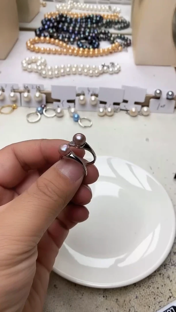 淡水珍珠未镶嵌颈饰1