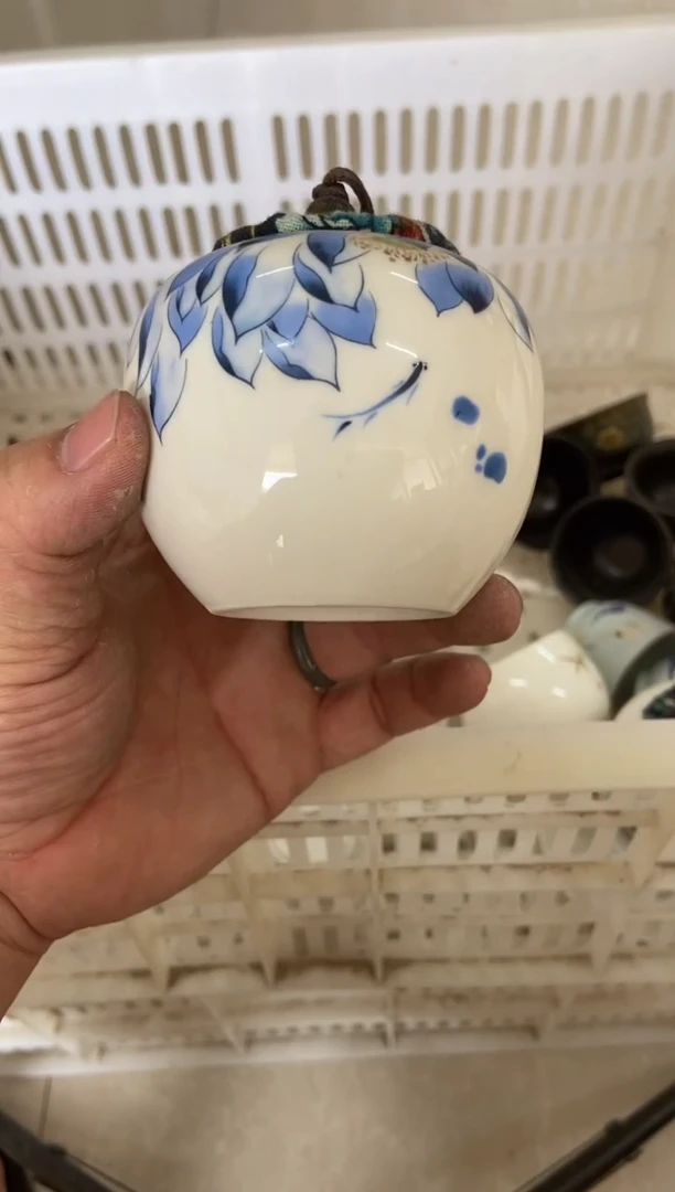 杯无运费险有瑕疵的摄影的产品有使用过的痕迹有点脏介意勿拍