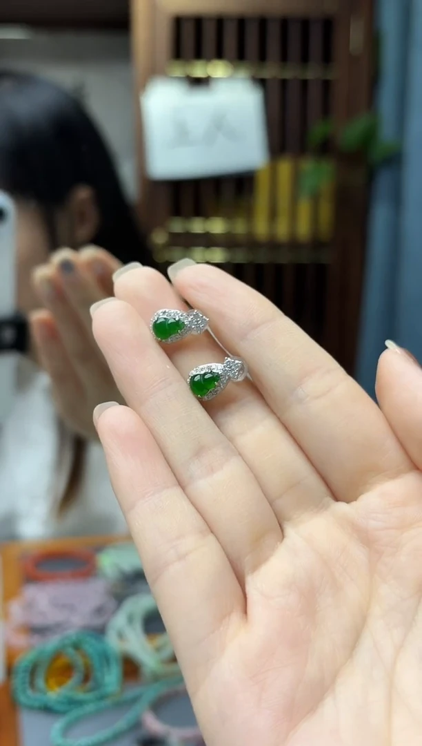 银S925镶嵌翡翠耳饰s925银翡翠葫芦耳钉YD