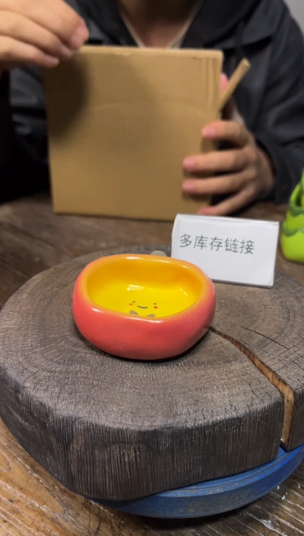 3手绘釉下彩微瑕陶瓷