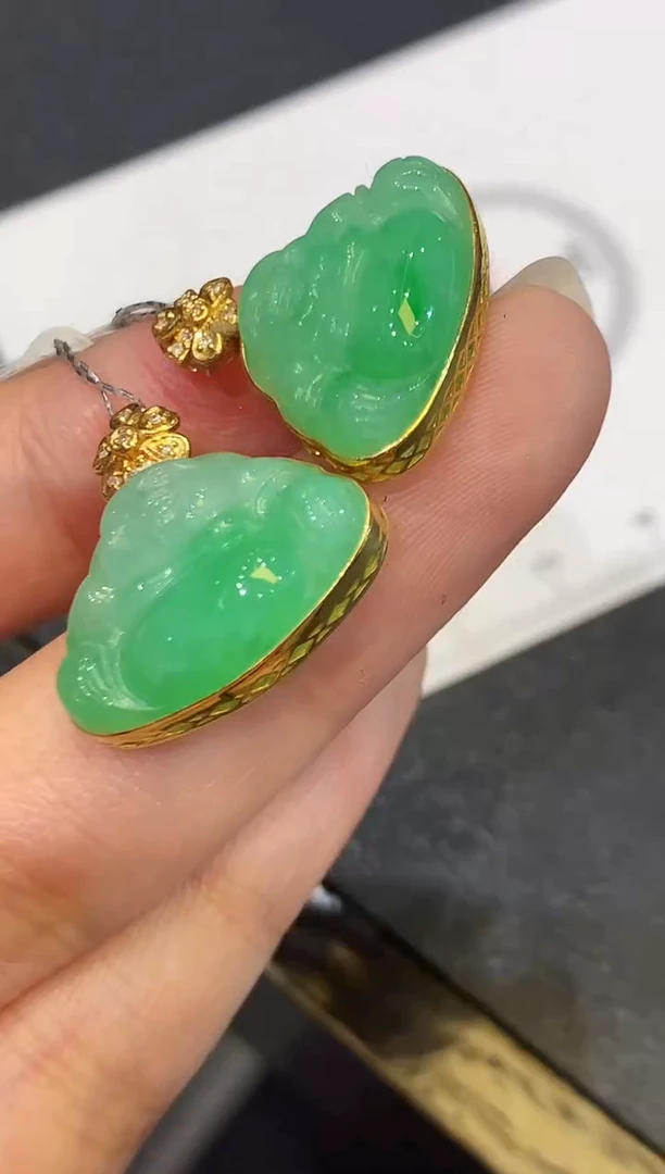 翡翠18K金镶嵌吊坠(不含链)L 多样性发其一