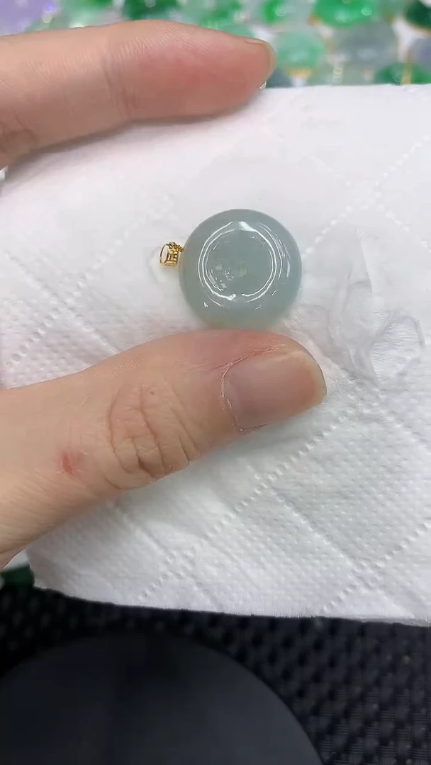 颈饰18K金镶嵌翡翠11