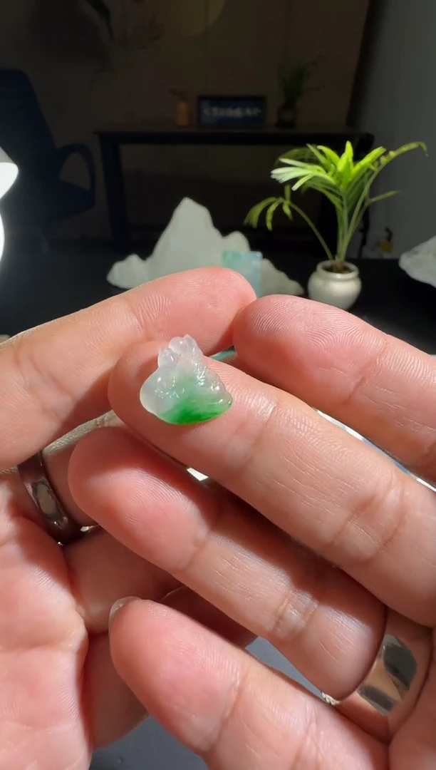未镶嵌定制翡翠缅甸A货翡翠