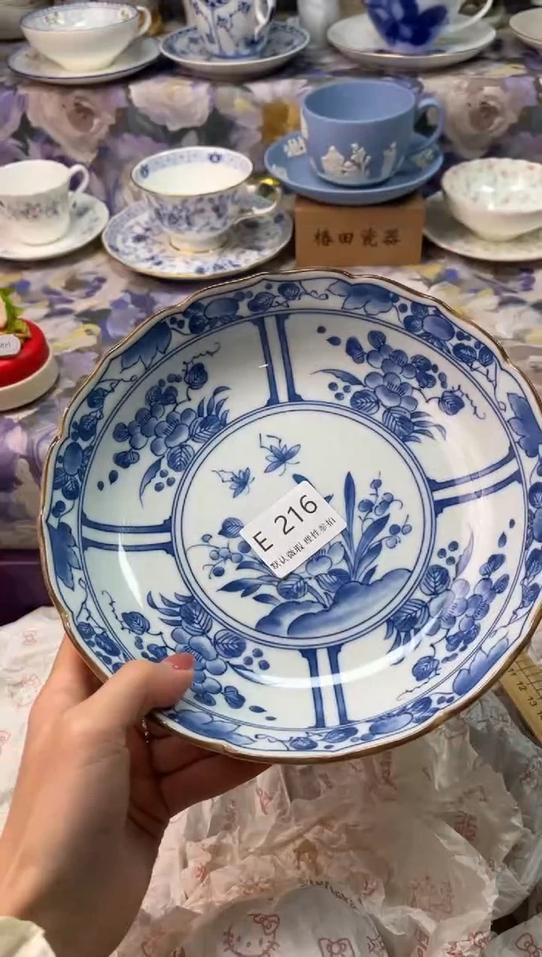 瓷片江**隅瓷片瓷片           E 216