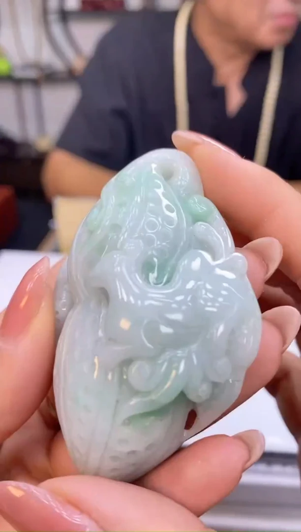 颈饰未镶嵌翡翠40862