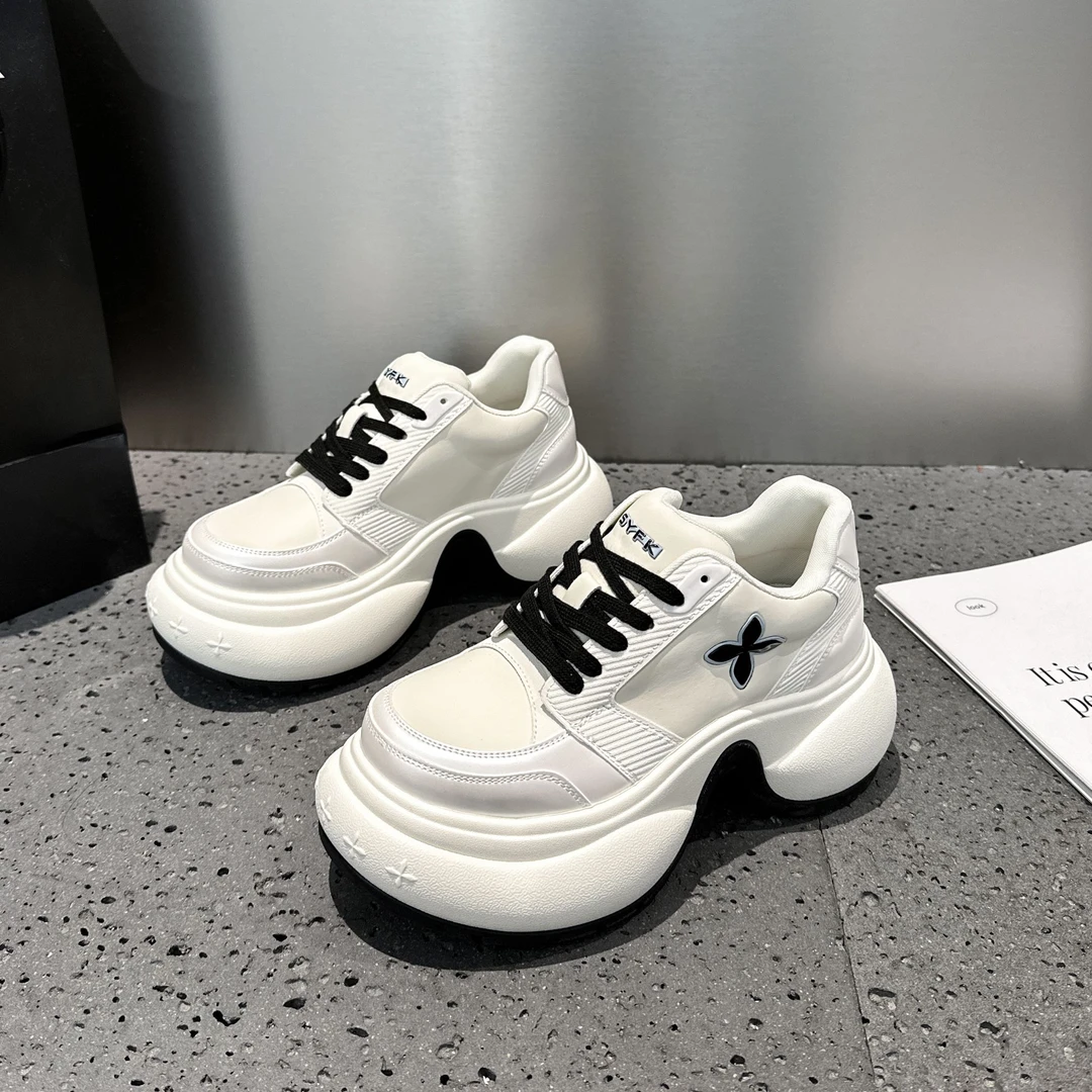 赵露思同款2025秋季新款厚底熊猫休闲系带运动鞋十字花老爹鞋女鞋