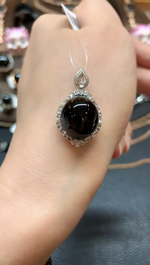 翡翠18K金镶嵌吊坠(不含链)b173