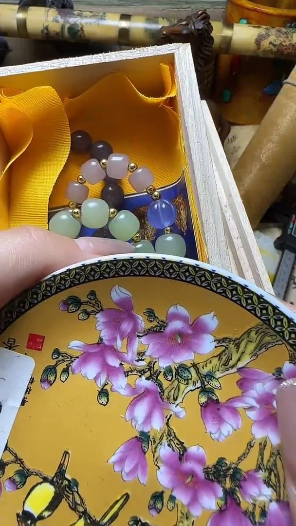 瓷片阿*瓷器瓷器瓷器瓷器