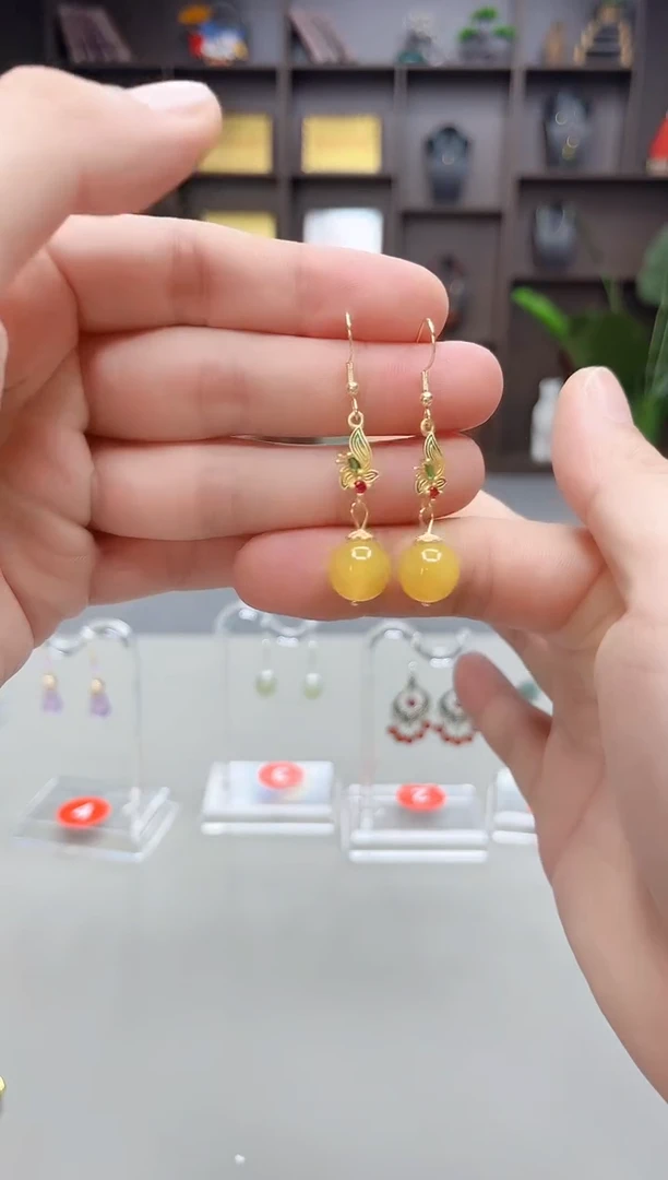 未镶嵌耳饰玛瑙/玉髓318000