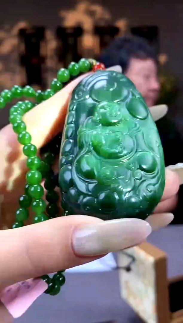 和田玉未镶嵌颈饰c332