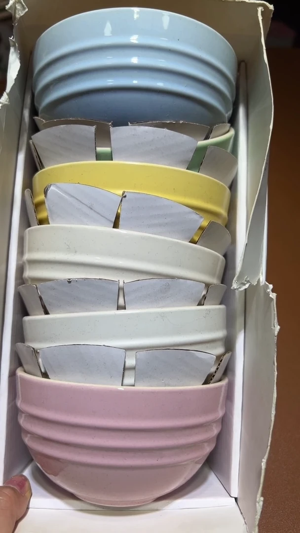 瓷片碗碟好物一件不留@@1