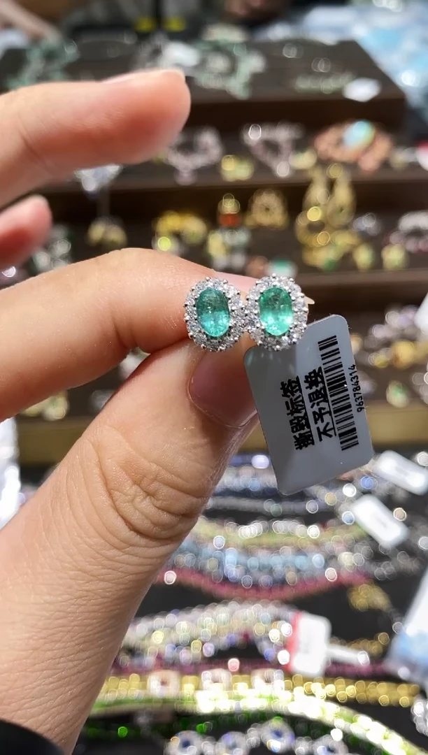 【闪购商品】祖母绿耳饰银S925镶嵌耳饰