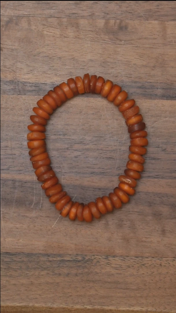 未镶嵌琥珀珠宝奇石