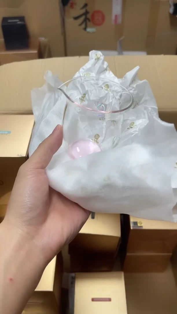 【闪购商品】温悦浅粉色。。。。