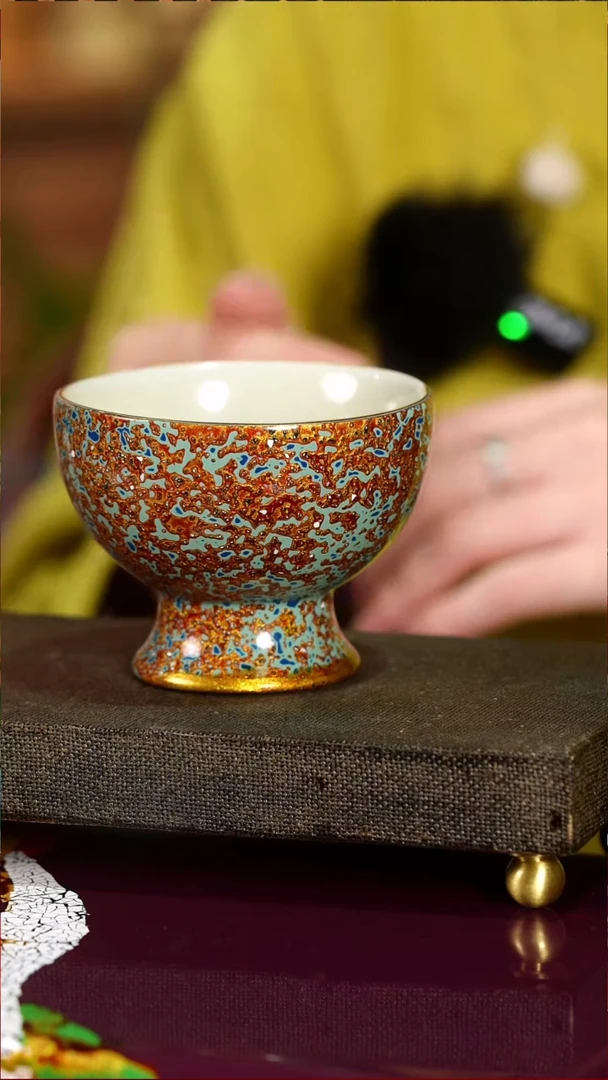 蓝碎金蛋壳镶嵌高脚杯-太古大漆