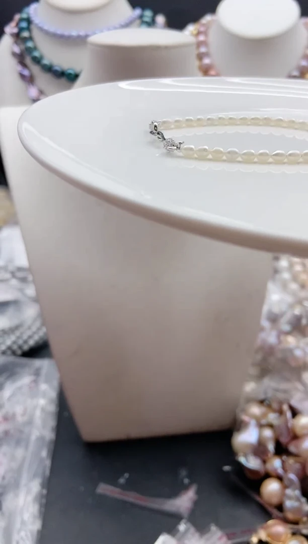 【闪购商品】淡水珍珠颈饰未镶嵌1