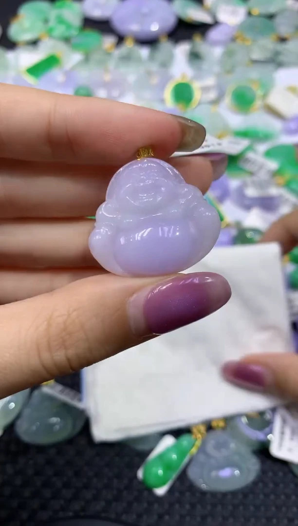 颈饰18K金镶嵌翡翠天然缅甸翡翠A货