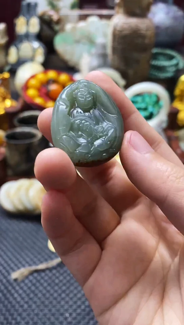 未镶嵌和田玉挂件观音