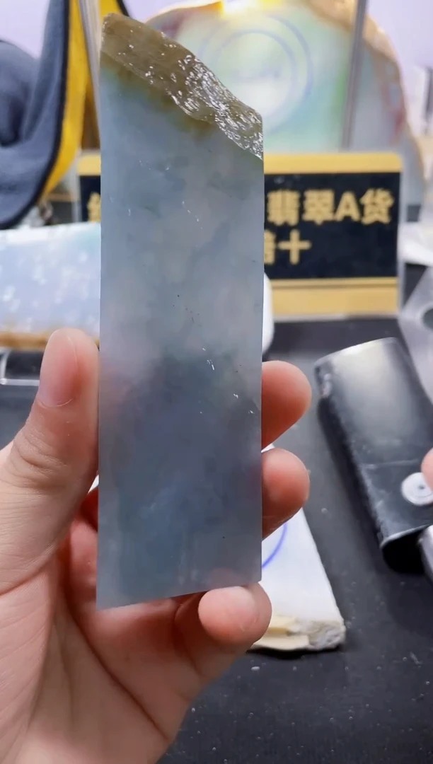 定制翡翠未镶嵌谢**谢翡翠907