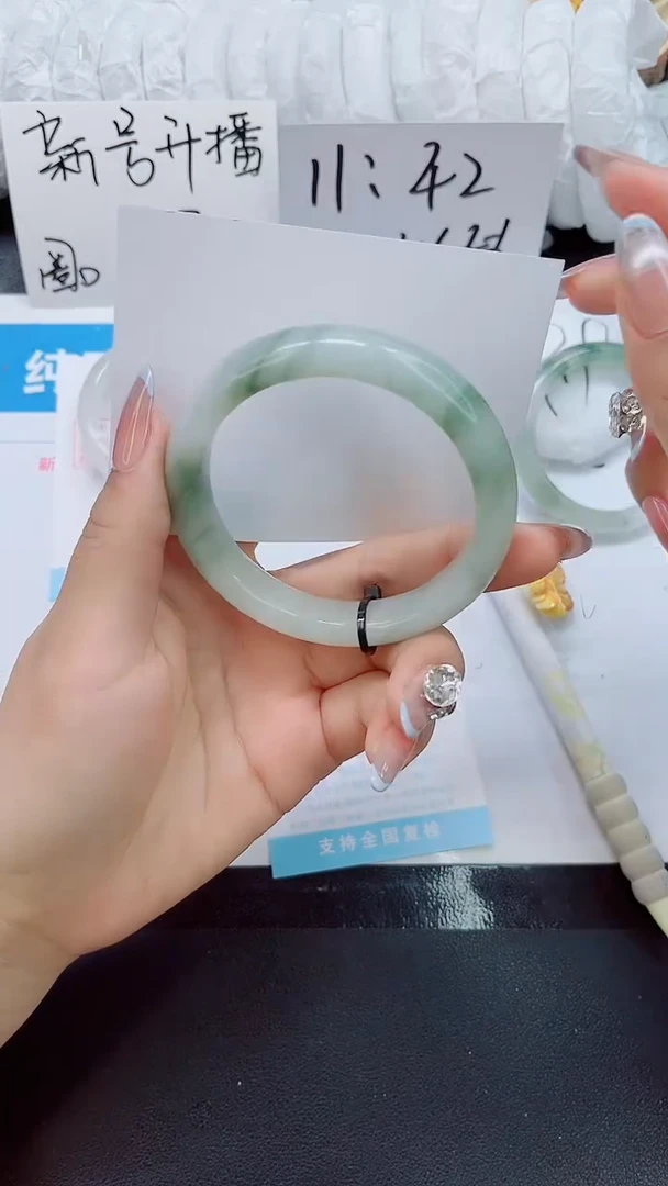 石英质玉手镯未镶嵌0201-圈口58.6