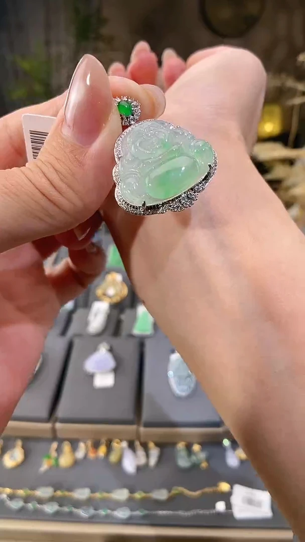 吊坠(不含链)18K金镶嵌翡翠佛公