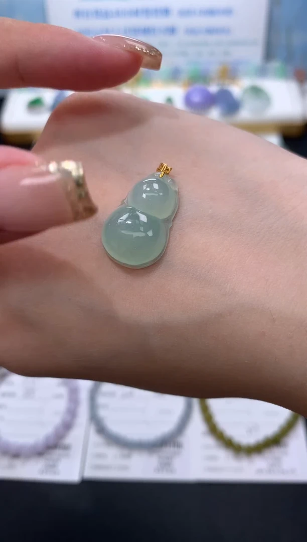 翡翠18K金镶嵌颈饰模式推广期48小时鉴赏期