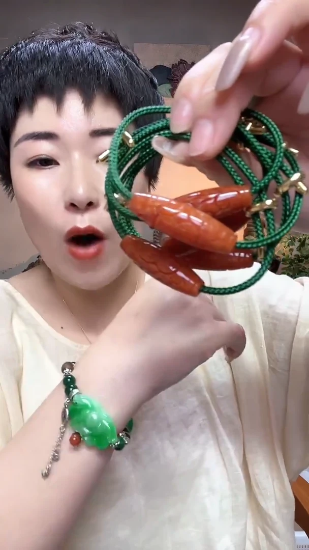 吊坠(赠链)合金翡翠612