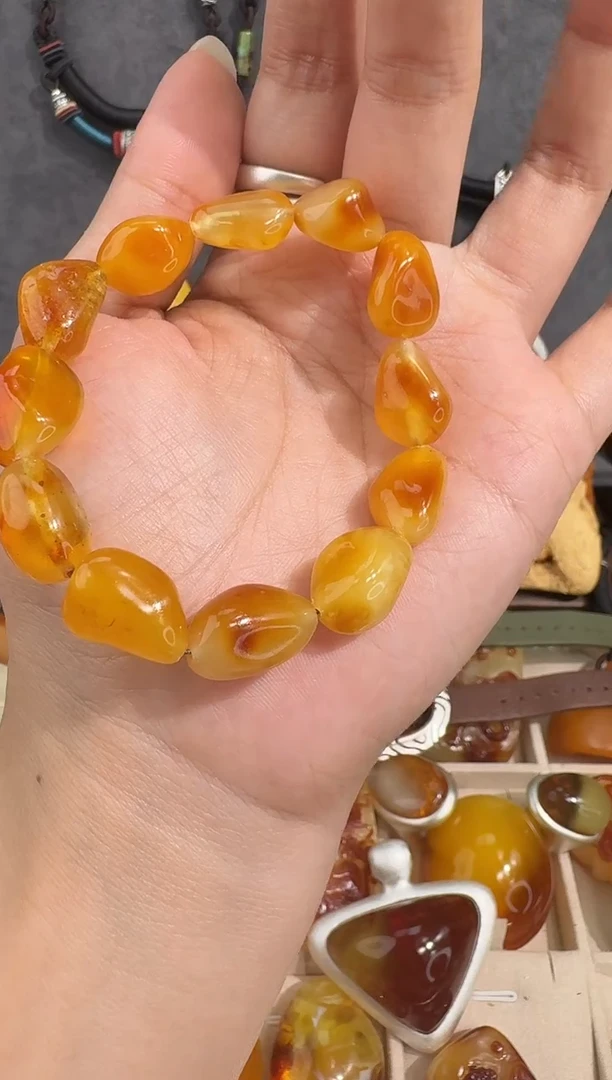裸石琥珀未镶嵌琥珀