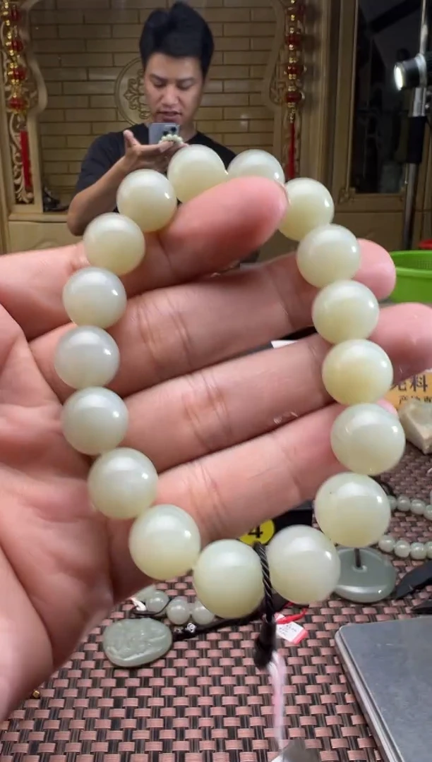 未镶嵌手串和田玉迪克兰手串卡12