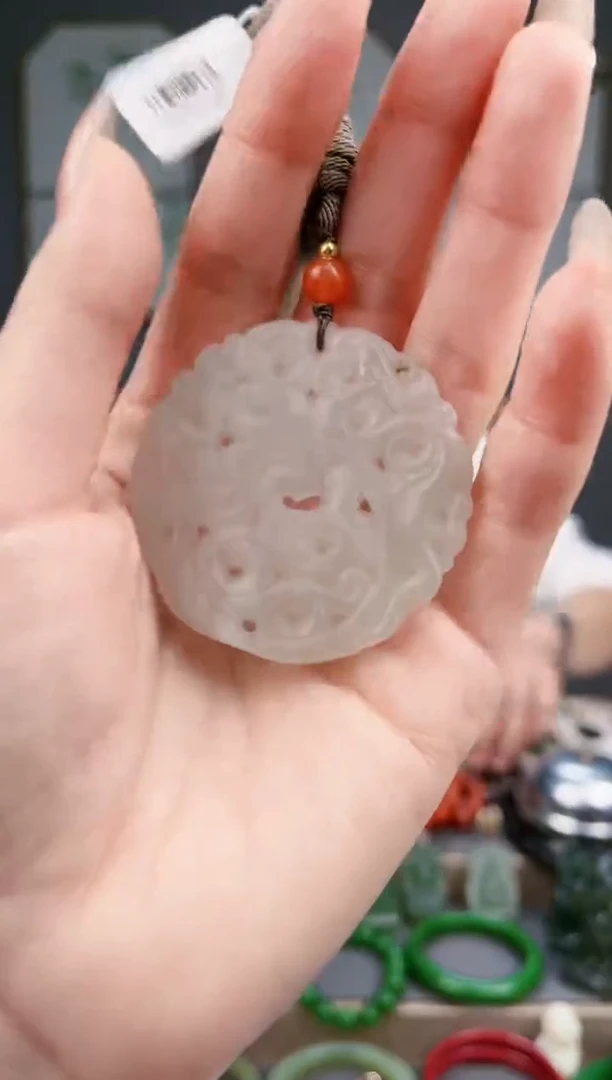 【闪购商品】和田玉颈饰未镶嵌AA多样性发货 拍一发一