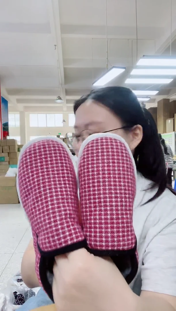 枣红格棉鞋35码29号